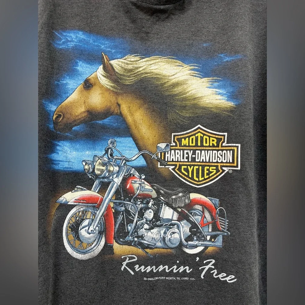 Harley-Davidson Black Graphic Tee with Motorcycle Design - Picture 3 of 5